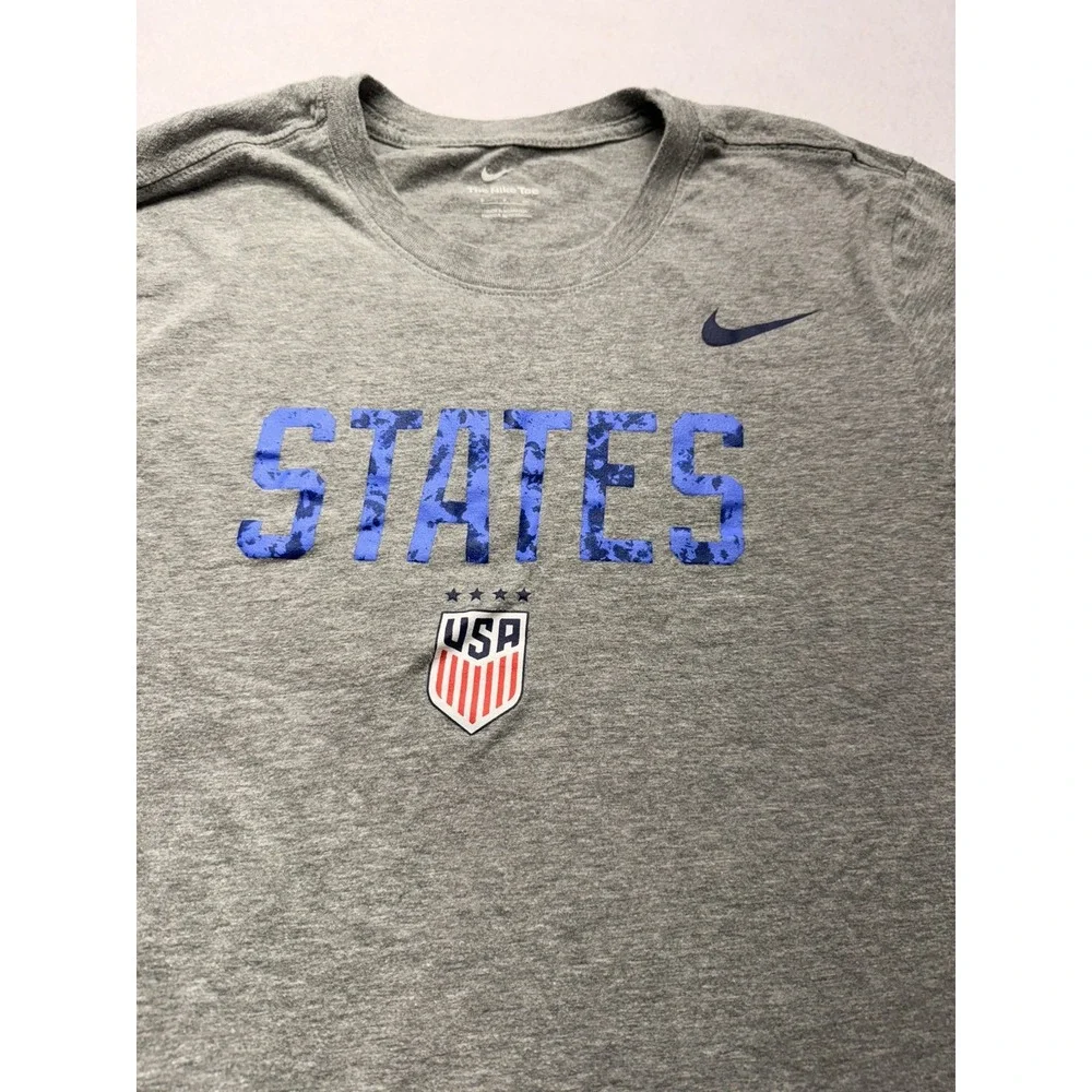 Nike Heather Gray US Soccer The Nike Tee Men's Size Small